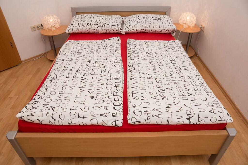 Apartman Klara ซริกเวนิซา ภายนอก รูปภาพ